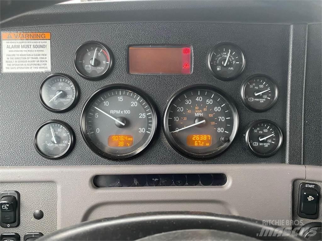 Peterbilt 367 Sonstige Baumaschinen
