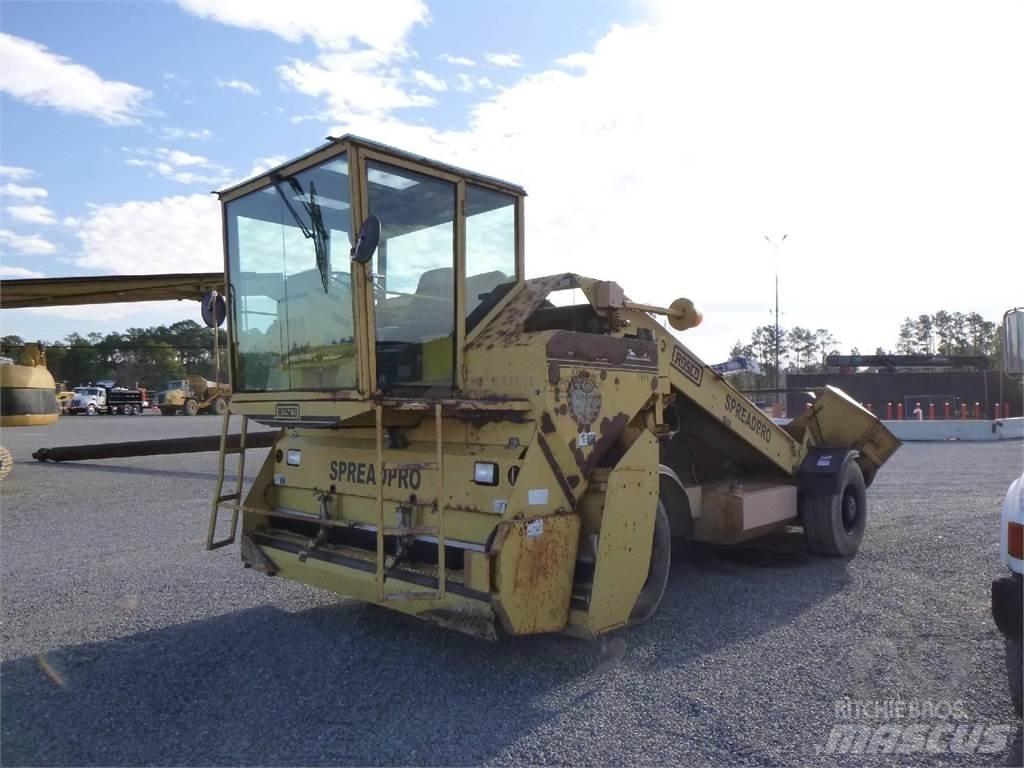 Rosco SPREADPRO Materialtransportfahrzeuge