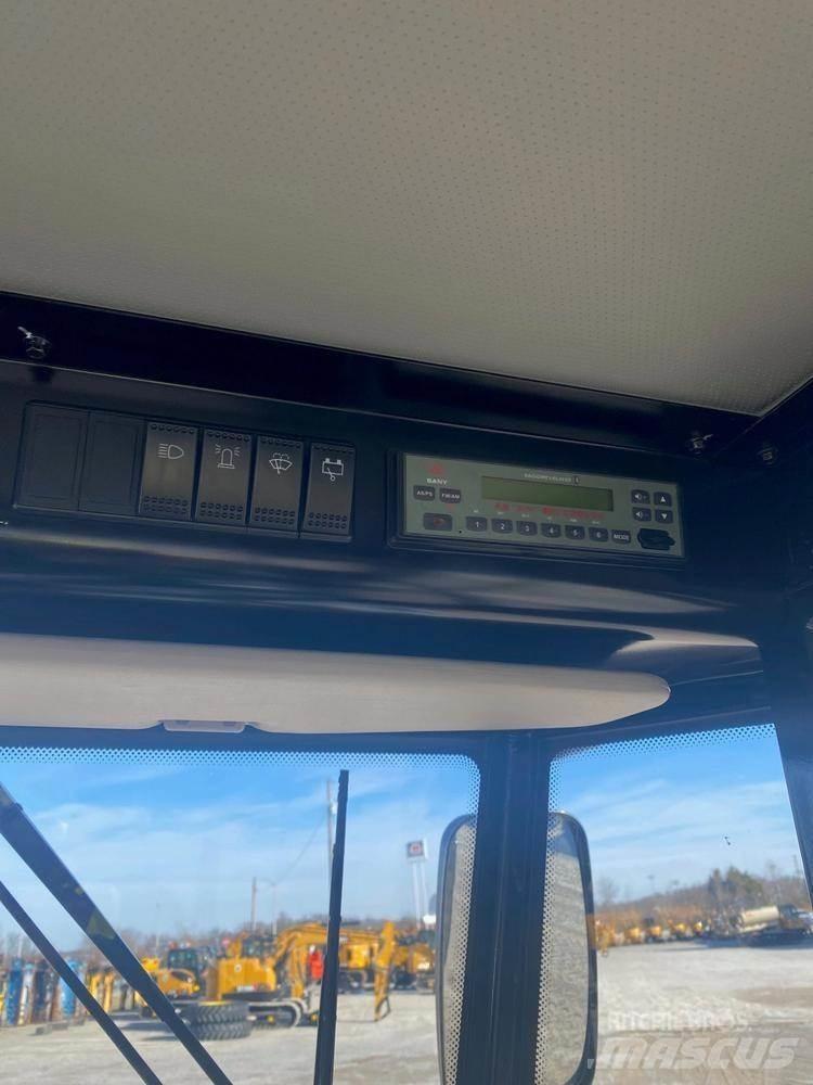 Sany SSR120C-8 Tandemwalzen