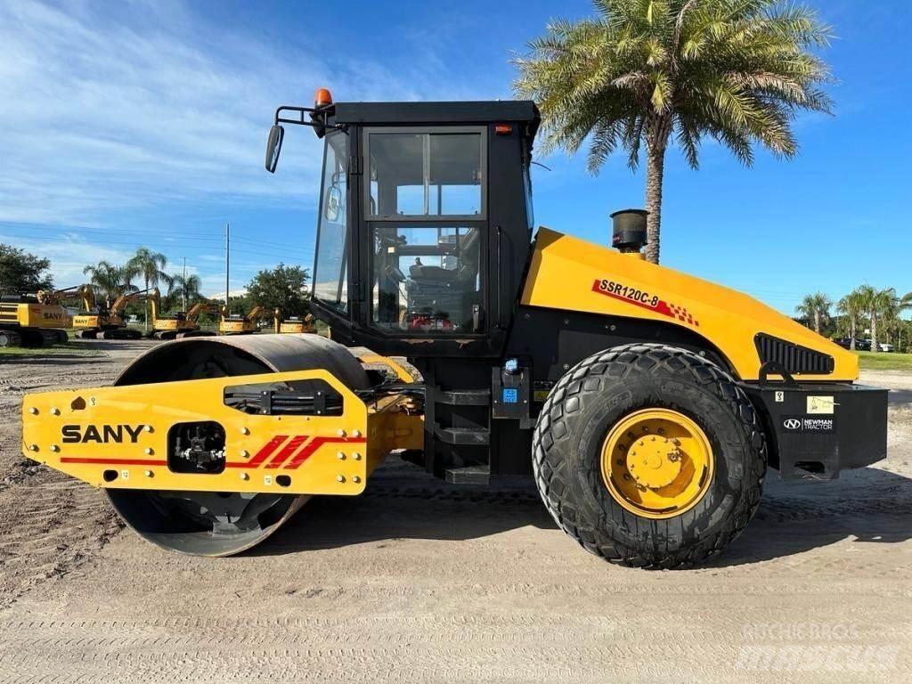 Sany SSR120C-8 Tandemwalzen