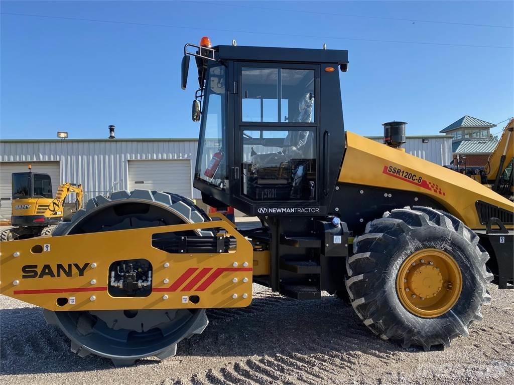 Sany SSR120C-8 Müllverdichter