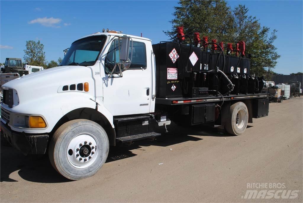 Sterling ACTERRA Tankwagen