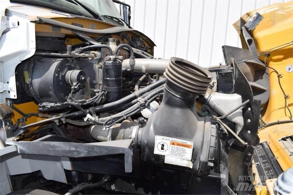 Sterling ACTERRA Kehrmaschine
