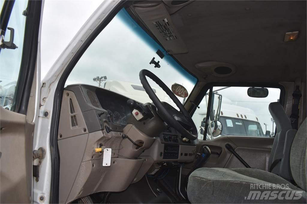 Sterling ACTERRA Kranwagen