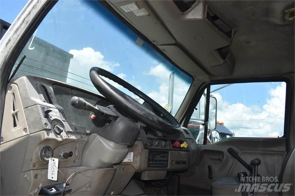 Sterling L7500 Kipper