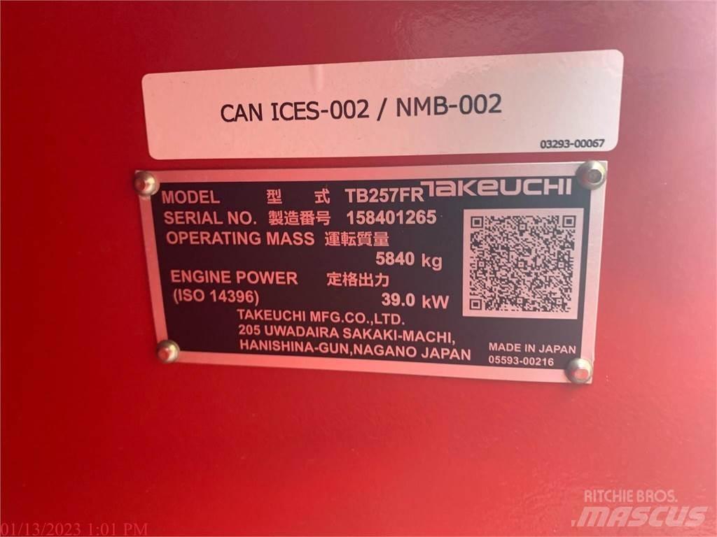 Takeuchi TB257FR Raupenbagger