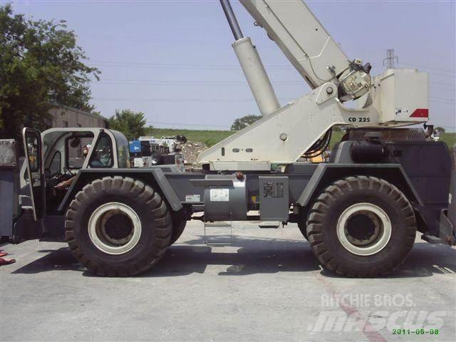 Terex CD225 Ruwterrein kranen