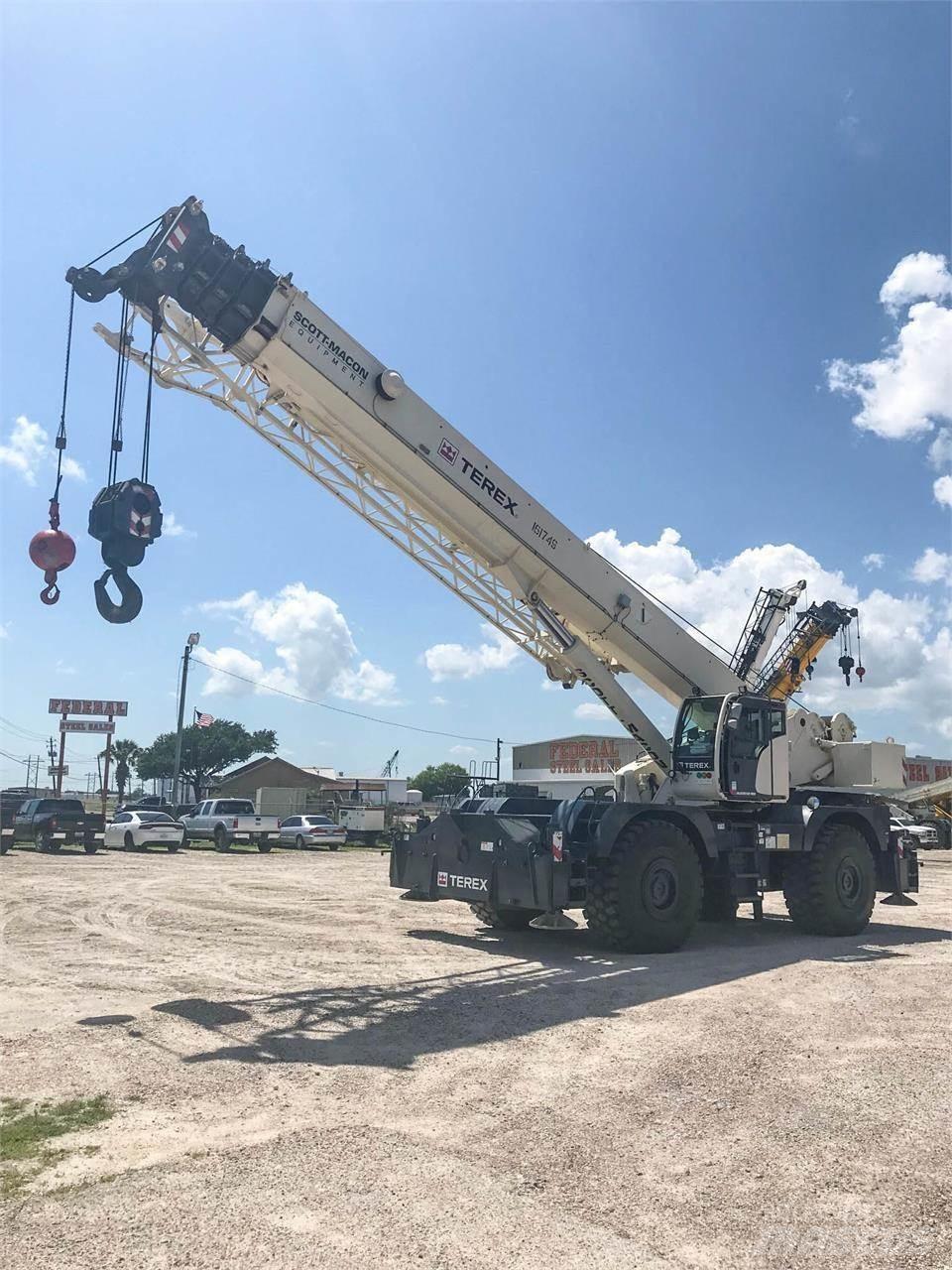 Terex QUADSTAR 1100 Ruwterrein kranen