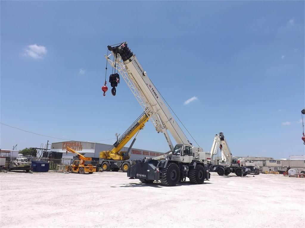 Terex RT130 Ruwterrein kranen