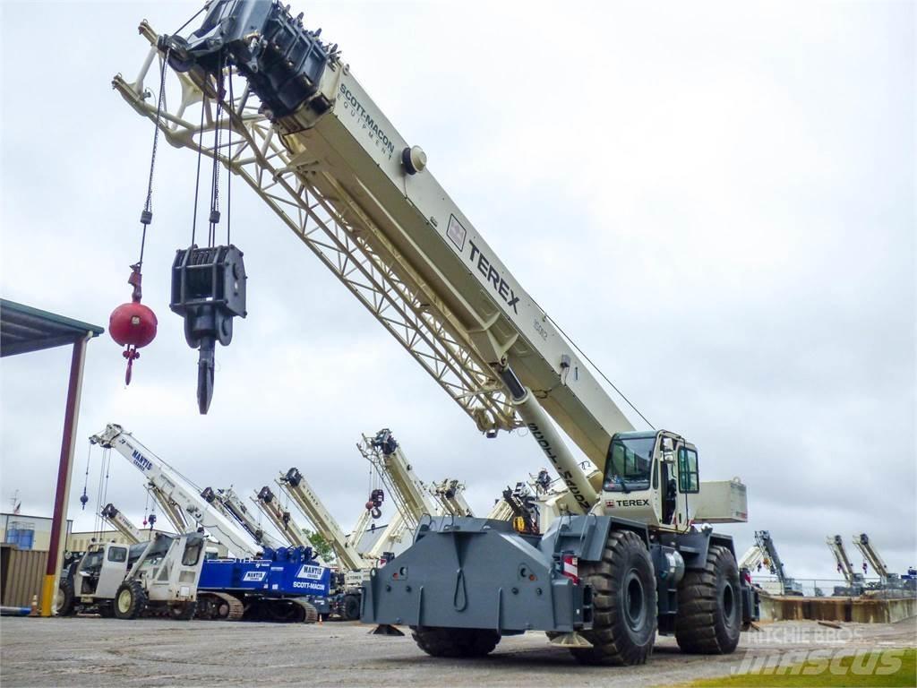 Terex RT130 Ruwterrein kranen