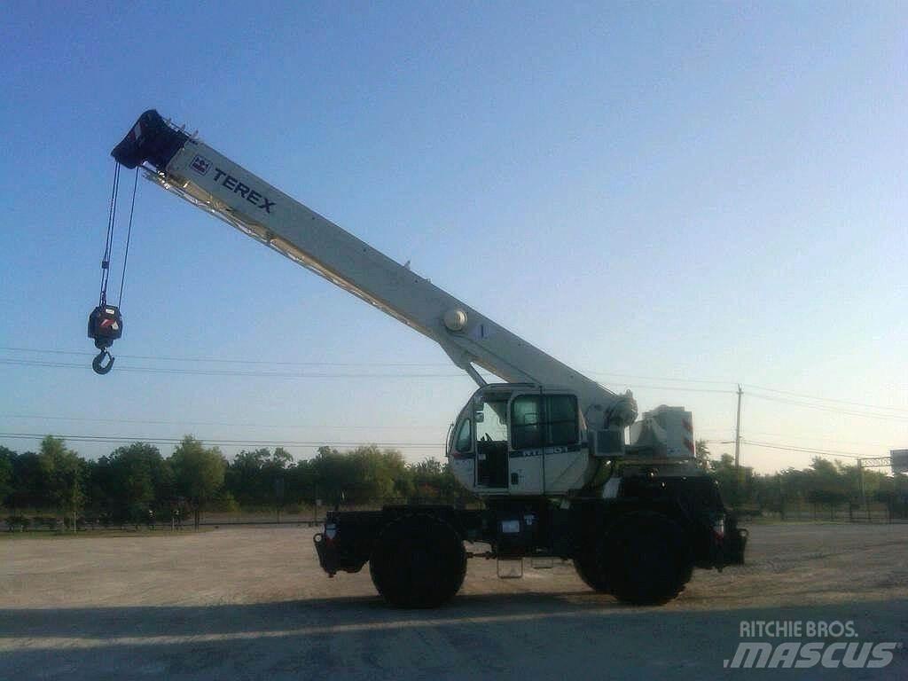 Terex RT230-1 Ruwterrein kranen