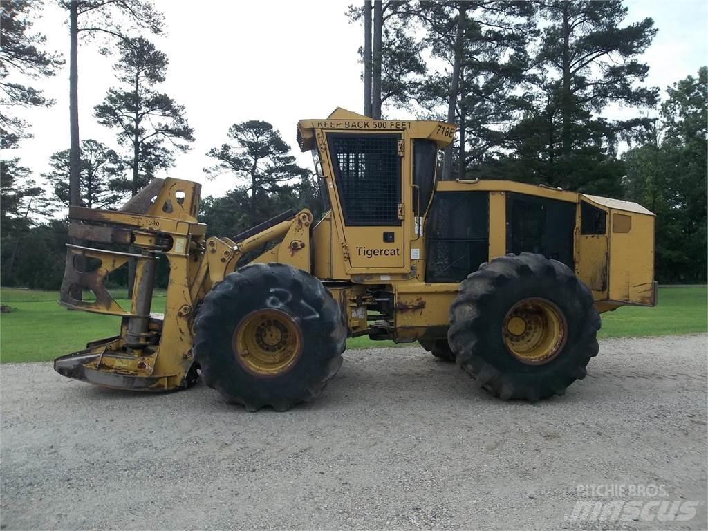 Tigercat 718E Forstanhänger/Rückewagen