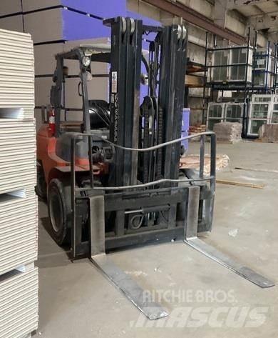 Toyota 7FDU45 Heftrucks overige