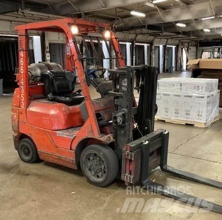 Toyota 7FGCU25 Heftrucks overige