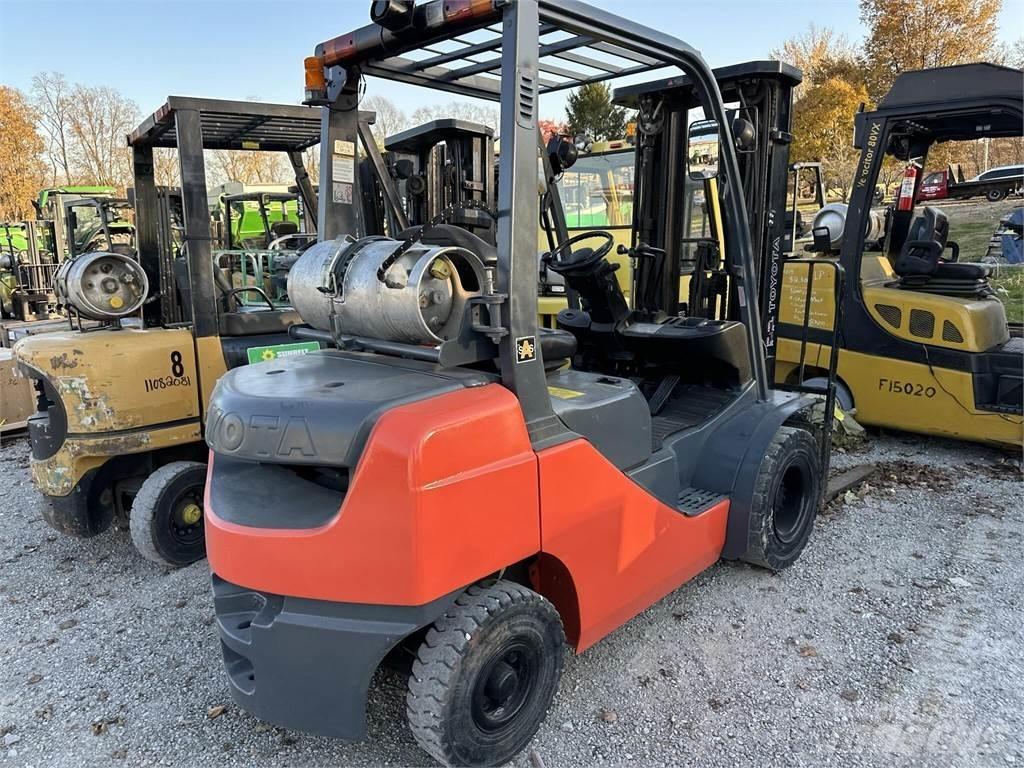 Toyota 8FGU25 Heftrucks overige