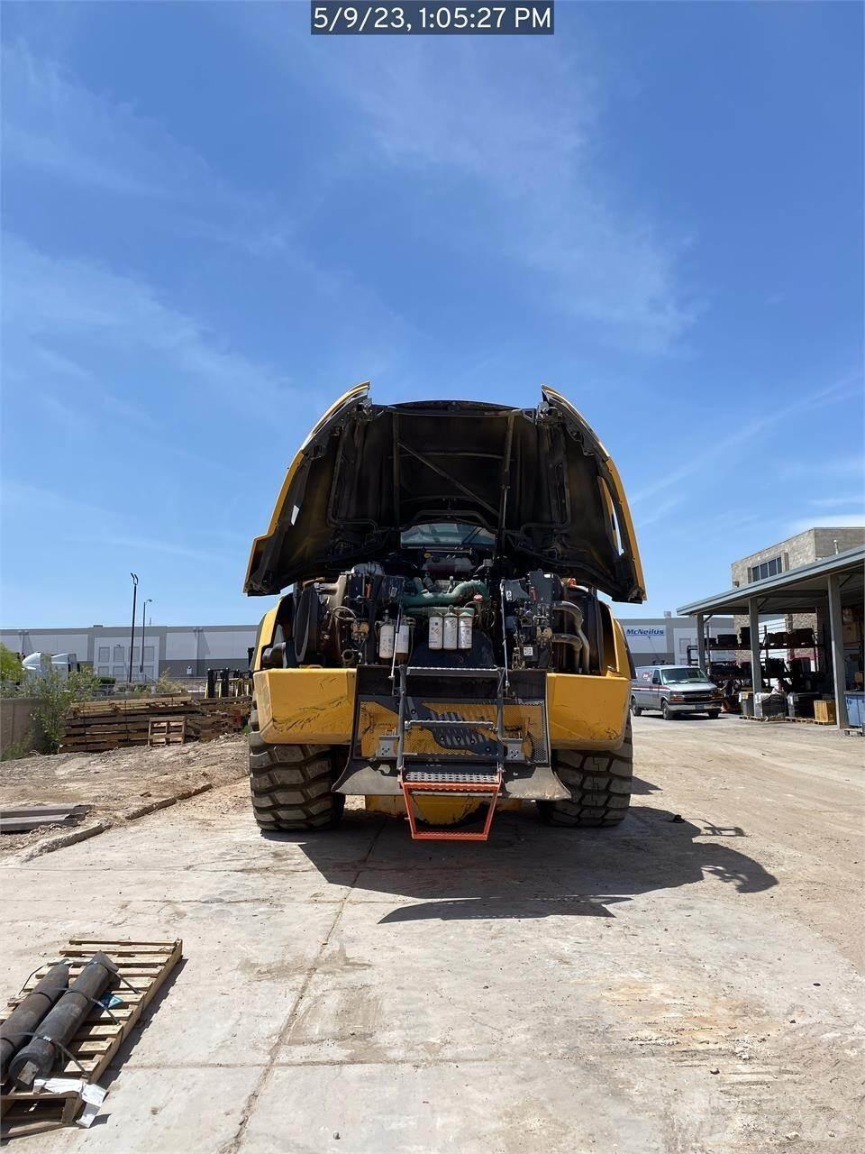 Volvo A60H Dumper - Knickgelenk