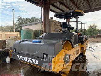 Volvo DD128C Tandemwalzen
