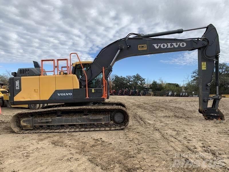 Volvo EC200EL Raupenbagger
