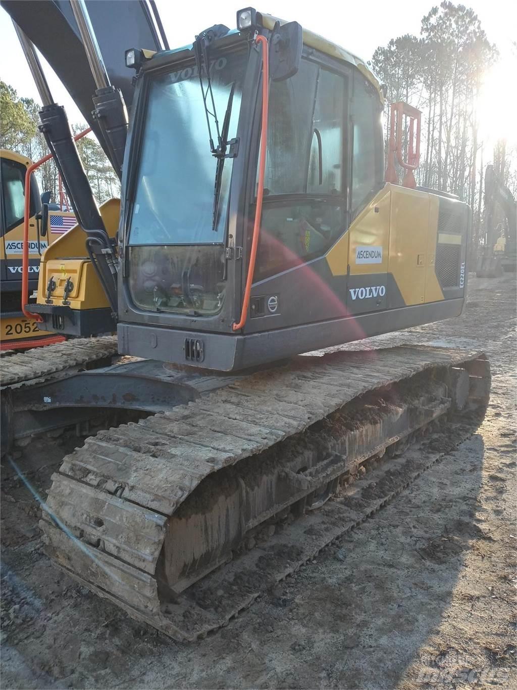 Volvo EC220EL Raupenbagger