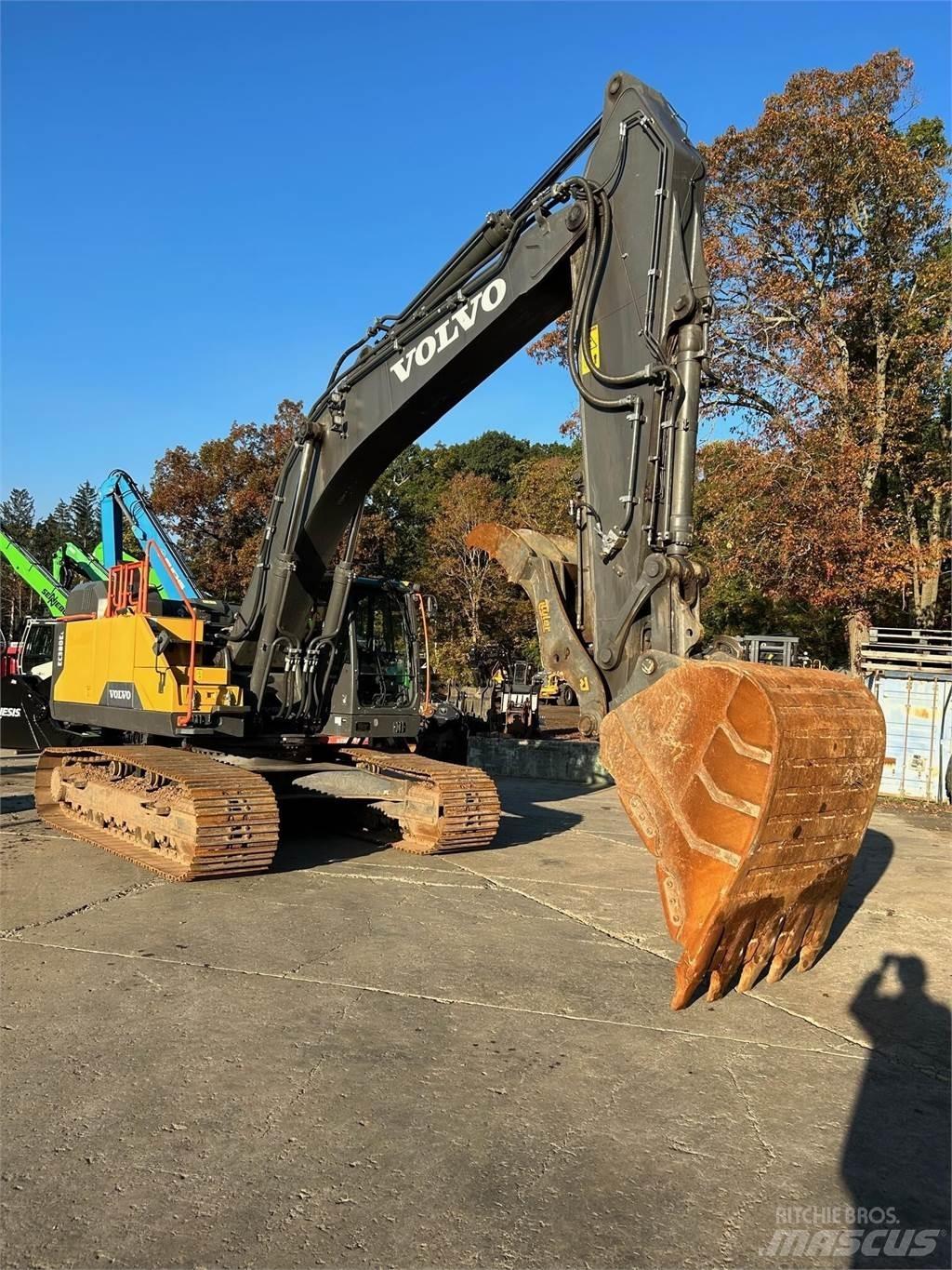 Volvo EC380EL Raupenbagger