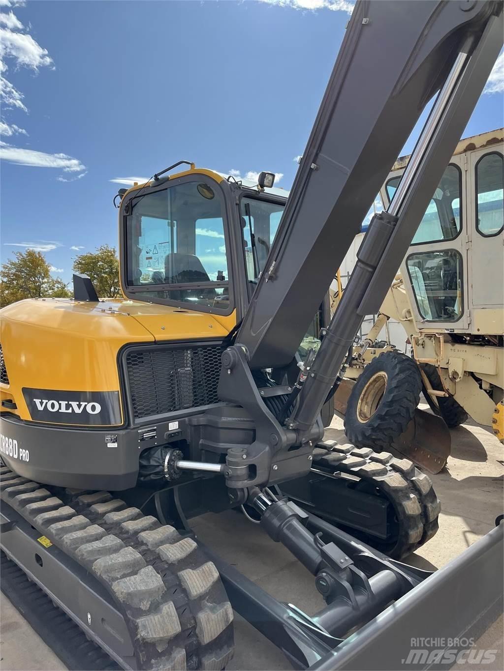 Volvo ECR88D Raupenbagger