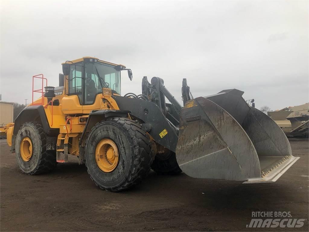 Volvo L220H Radlader