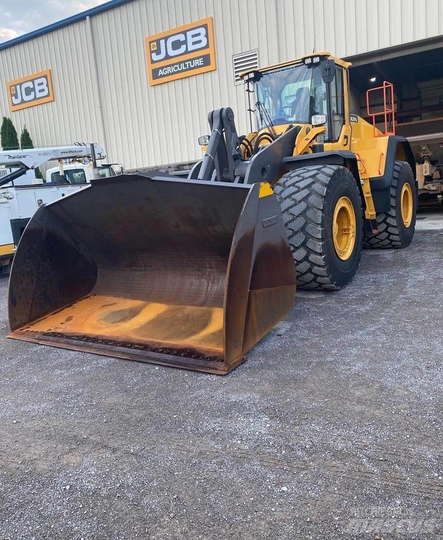 Volvo L220H Radlader