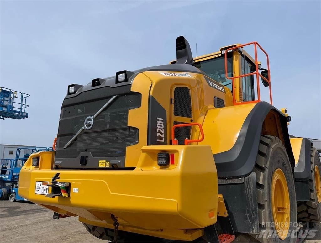 Volvo L220H Radlader
