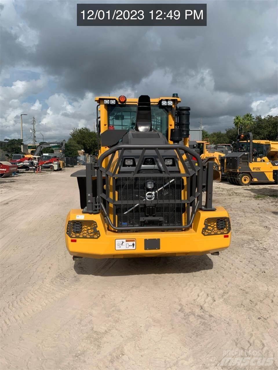 Volvo L90H Radlader
