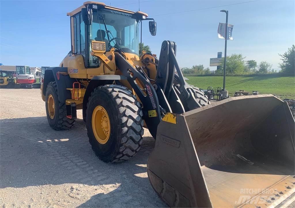Volvo L90H Radlader