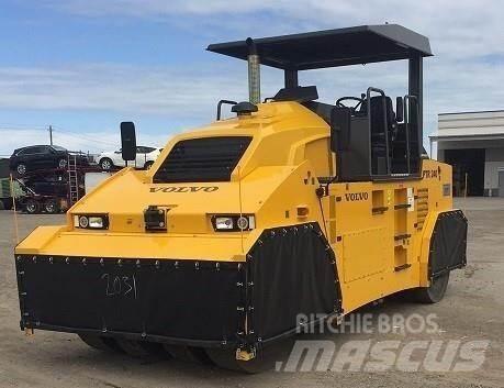 Volvo PTR240 Gummiradwalzen