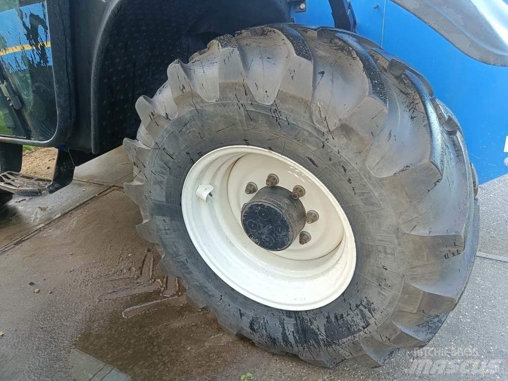 New Holland LM7.35 Teleskoplader für Landwirtschaft