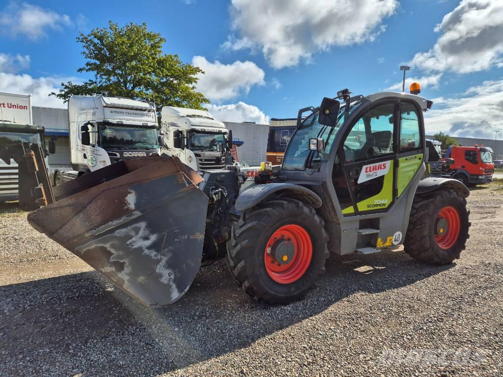 CLAAS Scorpion 7044 Teleskoplader für Landwirtschaft