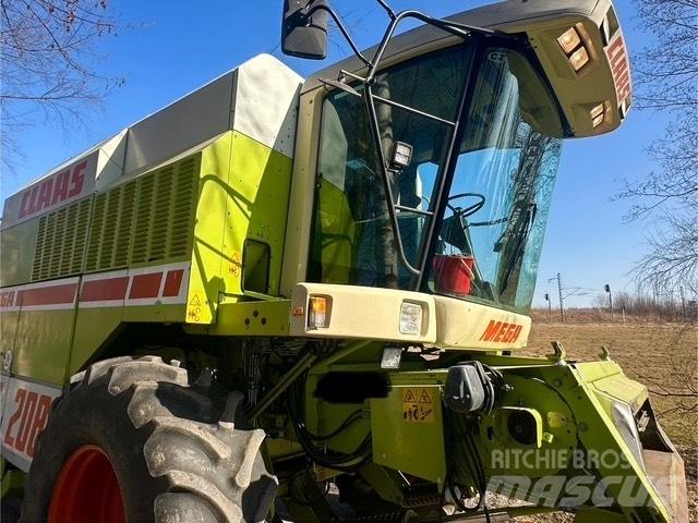 CLAAS Mega 208 Mähdrescher