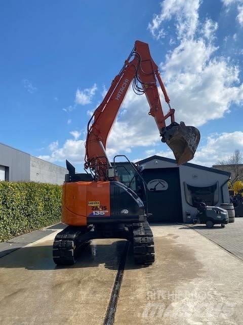 Hitachi 135US-6 Raupenbagger