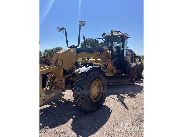 CAT 140 M Grader