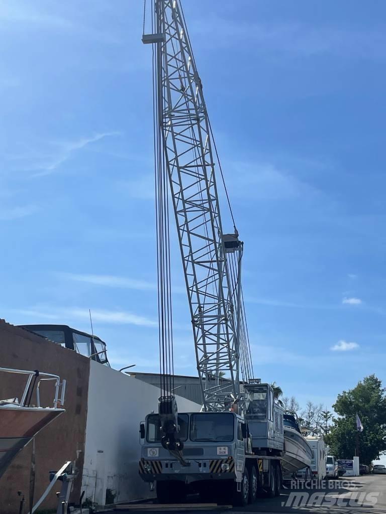 Demag TC 120 Ruwterrein kranen