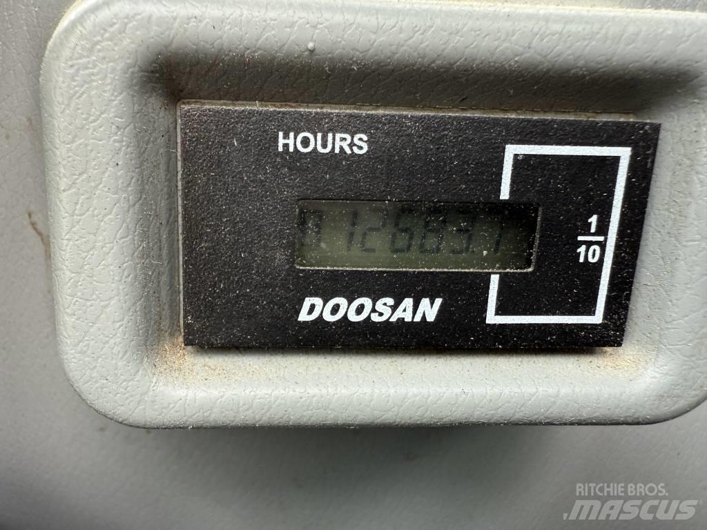 Doosan DX 235 LCR-5 Raupenbagger