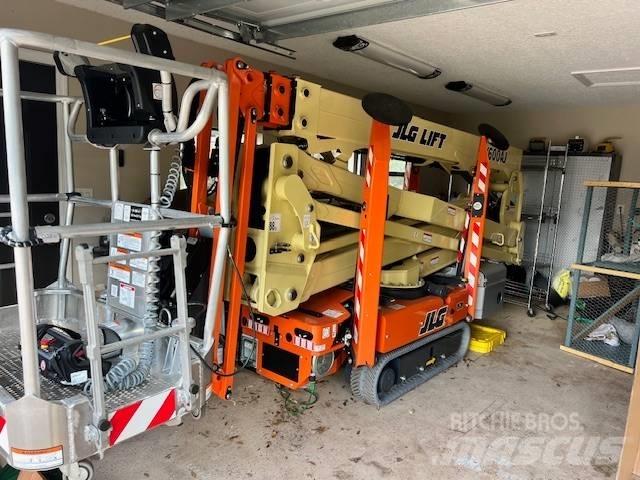 JLG 600AJ BOO Gelenkteleskoparbeitsbühnen
