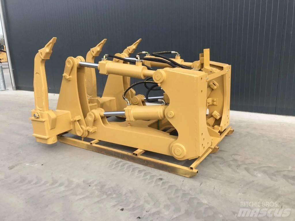 CAT D7 Aufreisser
