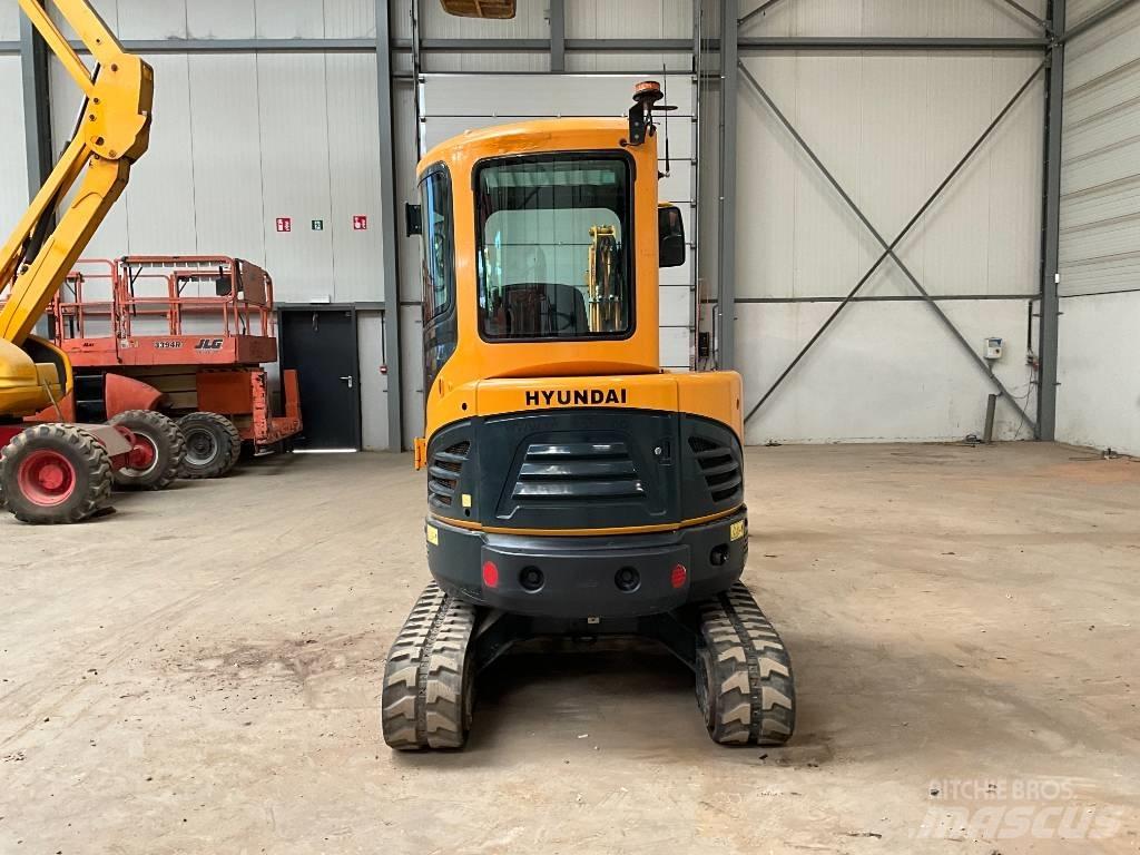 Hyundai 30 Z-9 AK Minibagger < 7t