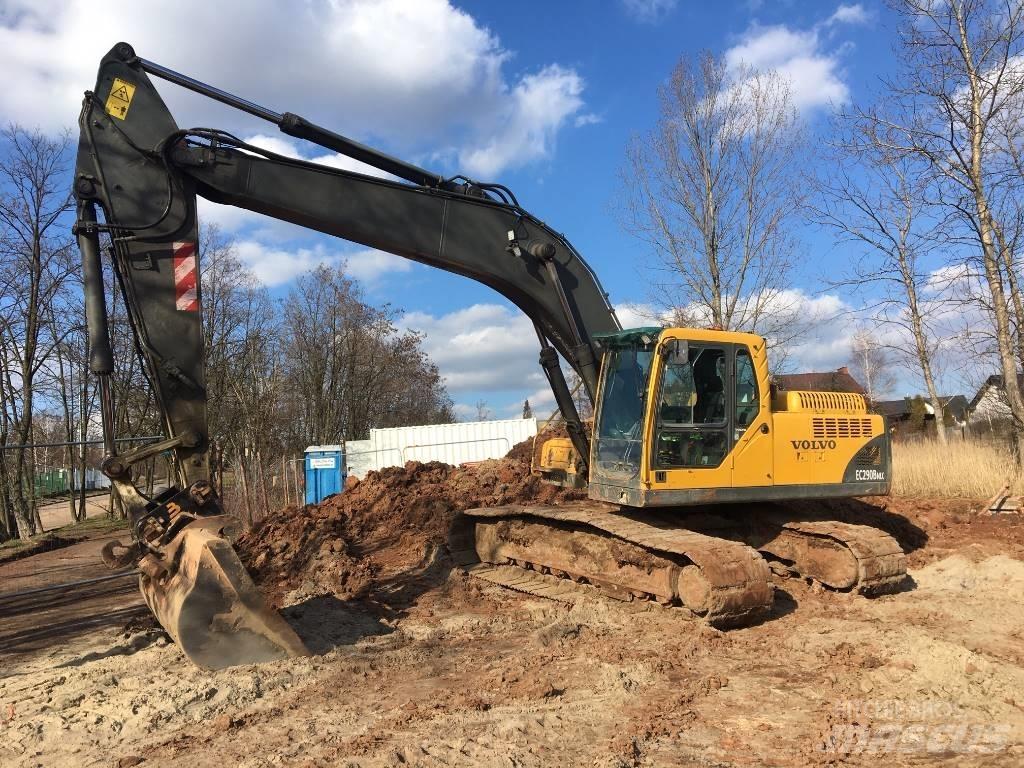 Volvo EC 240 B N LC Raupenbagger