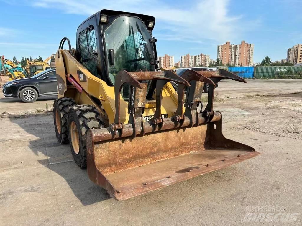 CAT 246 C Kompaktlader