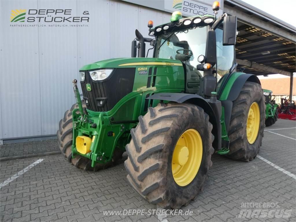 John Deere 6250R Traktoren