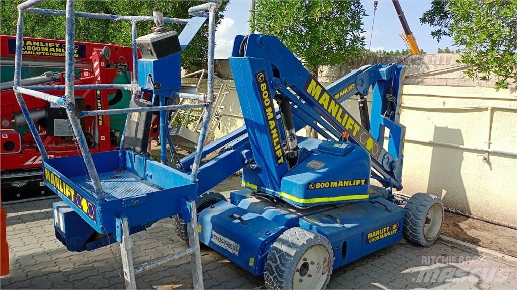 UpRight AB38 Gelenkteleskoparbeitsbühnen
