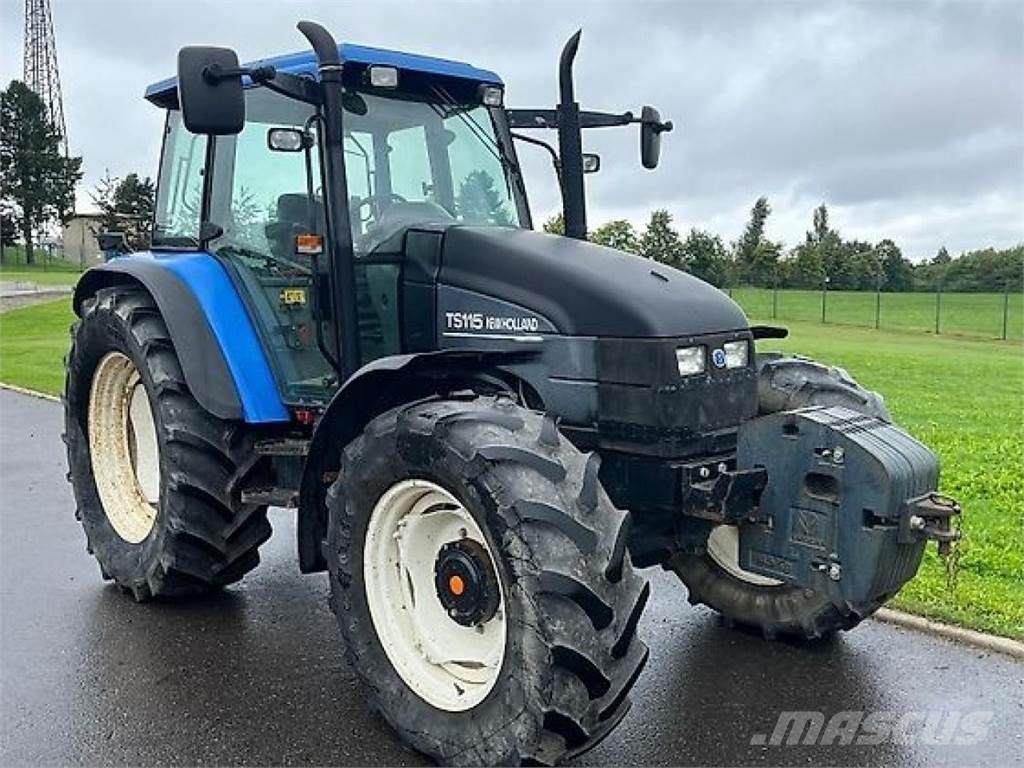 New Holland TS 115 Traktoren