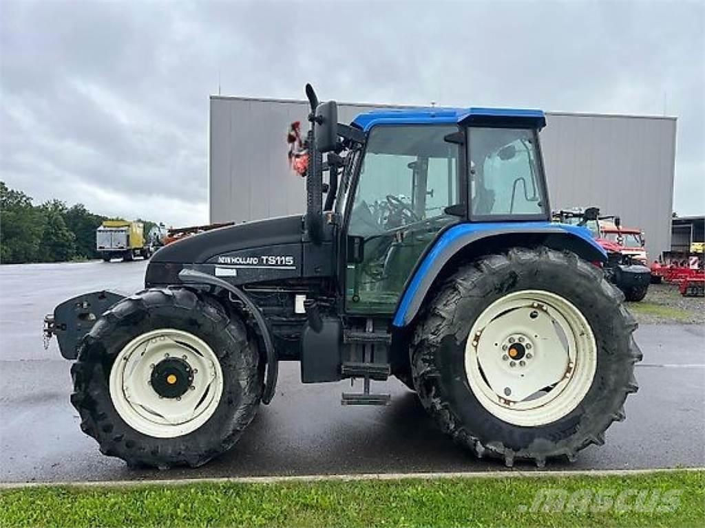 New Holland TS 115 Traktoren