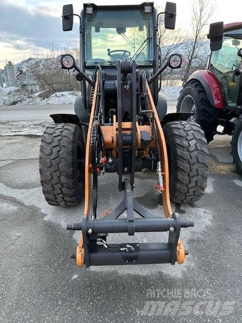 CASE 321 F Evo Radlader