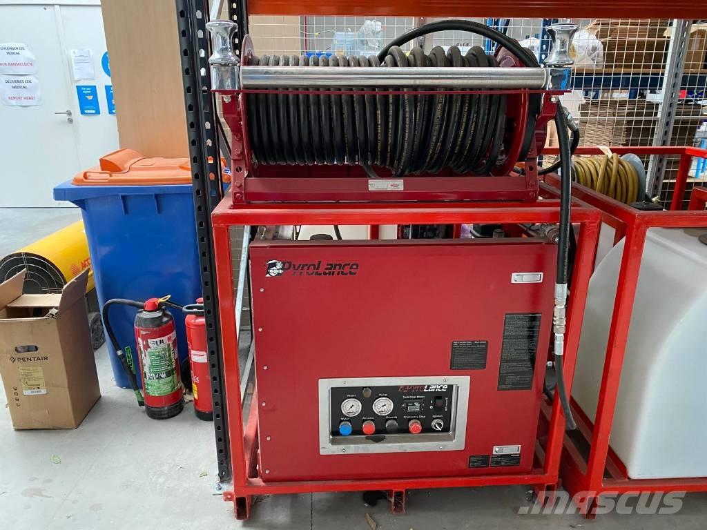  Pyrolance  UHP Löschfahrzeuge