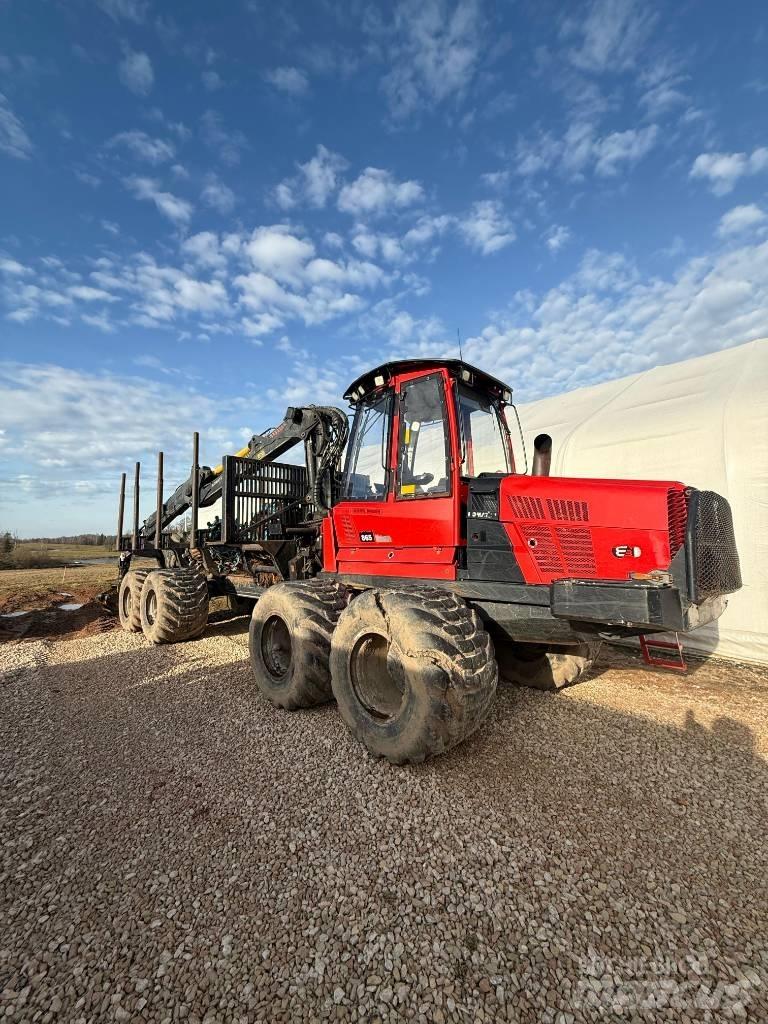 Komatsu 865 Forwarder